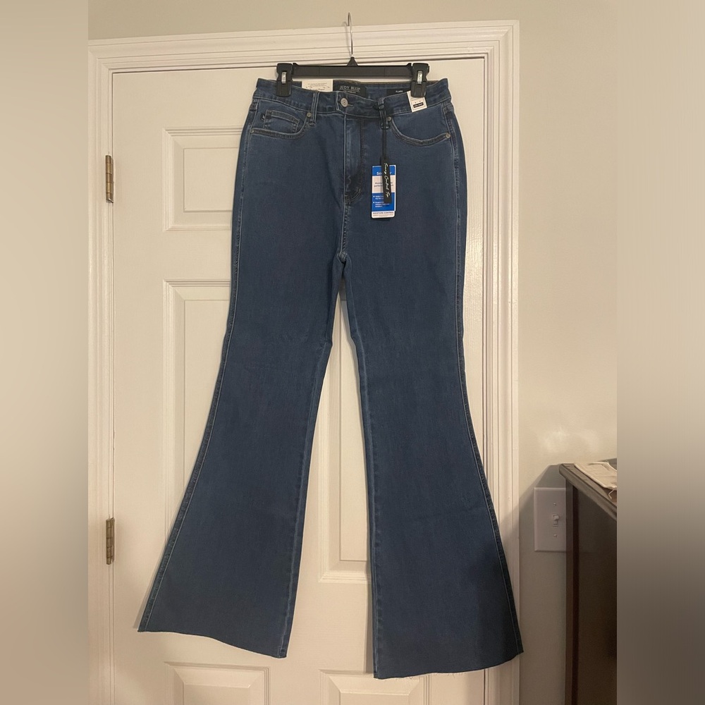 Judy Blue - Flare Denim